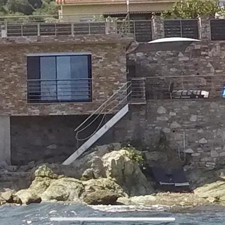 Maison De Bord De Cap Corse Santa-Maria-di-Lota