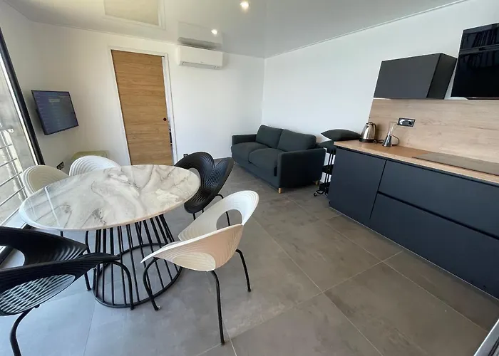 Maison De Bord De Cap Corse