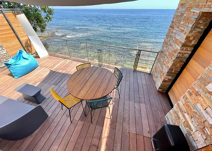 Maison De Bord De Cap Corse *